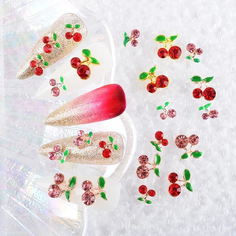 Amuletos de uñas de cereza